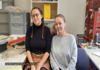 Les étudiantes Lilas Monti et Audrey Pilon