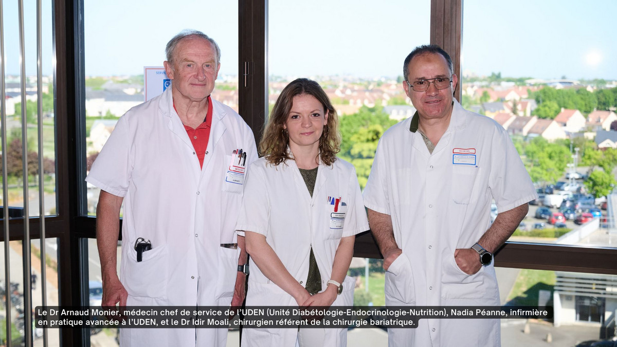 Les médecins du service de chirurgie bariatrique à l'hôpital.