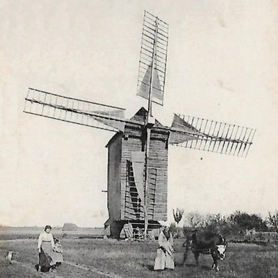 Fresnay-le-Comte, c'est toute une histoire : moulin à vent