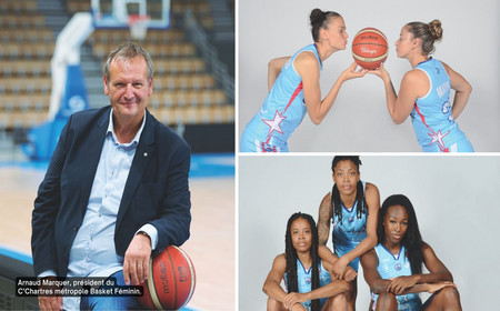 Arnaud Marquer, président du C'Chartres métropole Basket Féminin et quelques-unes des joueuses de l'équipe