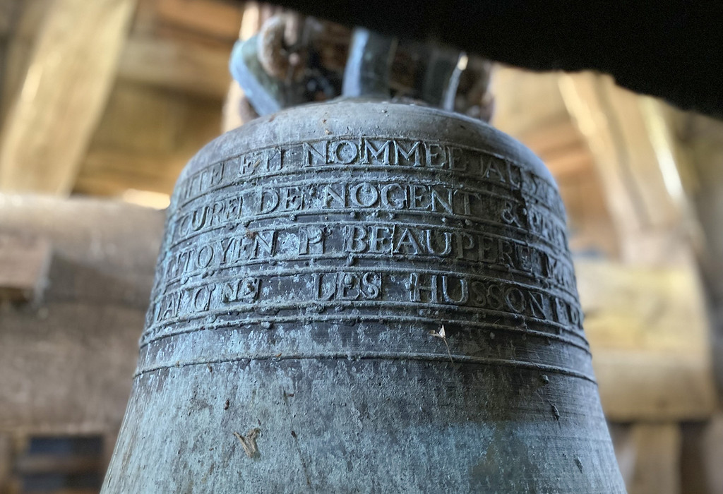 La cloche de l'église de Nogent-sur-Eure